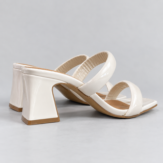 Zapatilla charol latte