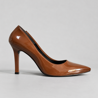 Stiletto charol camel