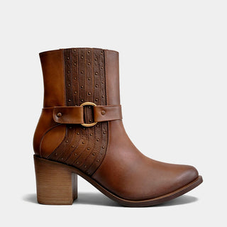 Carlota Camel