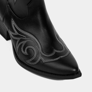 Black 8040
